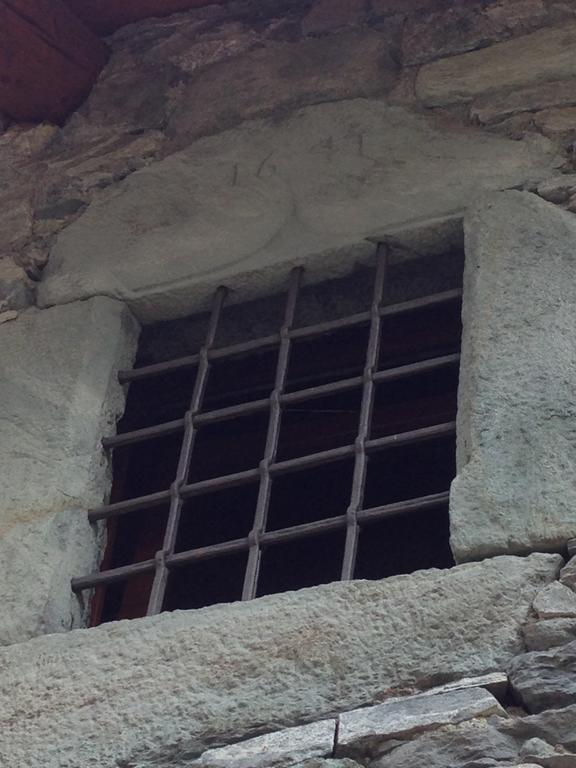 Maison Des Challant Challand Saint Victor Εξωτερικό φωτογραφία
