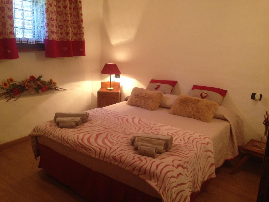 Maison Des Challant Challand Saint Victor Εξωτερικό φωτογραφία
